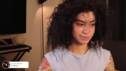 Snapshot of fresatanica chatting on February 2025 05:37:01 AM Vale online show from February 2025 05:37:01 AM