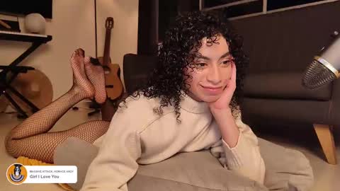 Snapshot of fresatanica chatting on March 2025 02:46:02 AM Vale online show from March 2025 02:46:02 AM