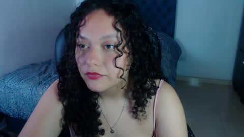 Louise  online show from June 2026 10:23:01 PM