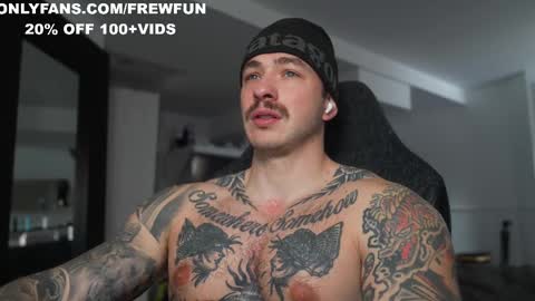 Snapshot of frewfun chatting on November 2025 05:22:01 PM cameron online show from November 2025 05:22:01 PM