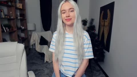 Snapshot of freya_ice_baby chatting on January 2026 06:44:01 PM Freya online show from January 2026 06:44:01 PM