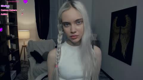 Snapshot of freya_ice_baby chatting on February 2026 07:09:02 PM Freya online show from February 2026 07:09:02 PM