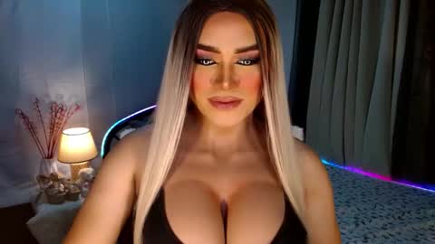 Miss Frea  online show from November 2025 12:54:01 AM