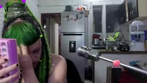 freyaa_sorceress online show from October 2025 01:03:01 AM