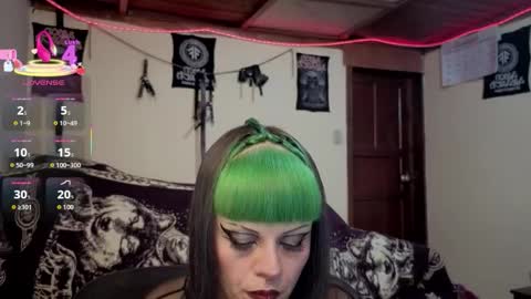 freyaa_sorceress online show from February 2026 05:57:01 AM