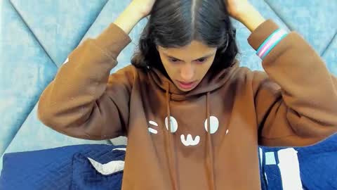 Snapshot of freyamoller_ chatting on January 2026 01:37:02 PM FreyaMoller online show from January 2026 01:37:02 PM