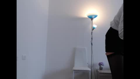 FreyaMuse online show from April 2026 09:03:01 AM