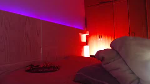 Snapshot of freyjashine_x chatting on January 2025 07:52:01 PM FREYJA LOREN online show from January 2025 07:52:01 PM