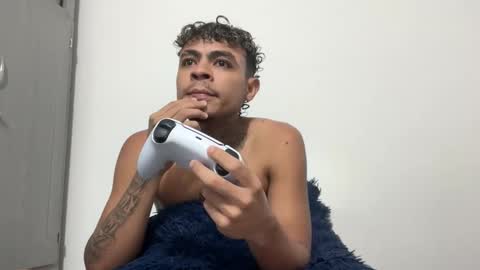 Snapshot of freyva_ chatting on December 2025 05:35:02 AM freyva_ online show from December 2025 05:35:02 AM