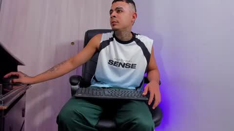 freyva_ online show from August 2026 05:09:02 AM