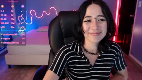 Snapshot of frida_lassi_ chatting on February 2025 10:32:01 PM frida_lassi_ online show from February 2025 10:32:01 PM