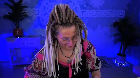 Frida Tander online show from April 2026 05:34:02 AM