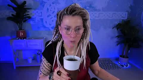 Frida Tander online show from April 2026 05:16:01 AM