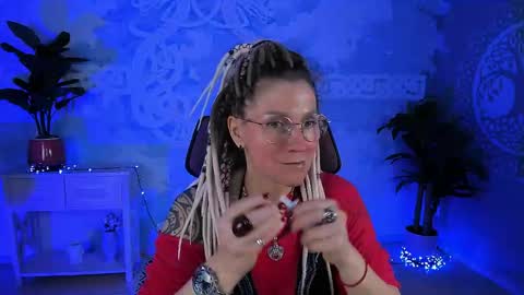 Frida Tander online show from May 2026 05:15:02 AM