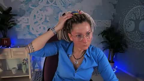 Frida Tander online show from May 2026 05:25:01 AM