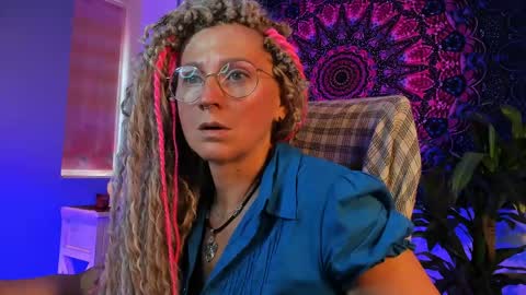 Frida Tander online show from May 2026 06:09:02 AM