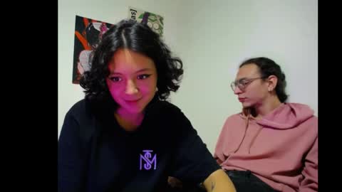 frikisa online show from May 2026 12:19:02 AM