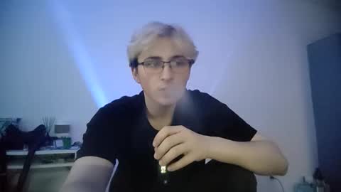 frill1 online show from March 2026 12:18:01 PM