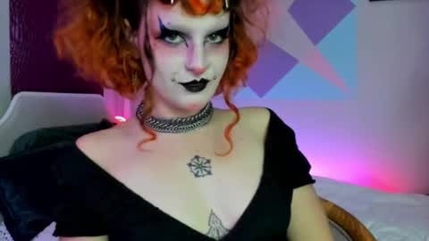 Snapshot of friskyflowers chatting on January 2026 01:43:01 AM cherry online show from January 2026 01:43:01 AM