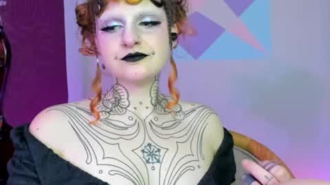 Snapshot of friskyflowers chatting on February 2026 06:06:02 AM cherry online show from February 2026 06:06:02 AM