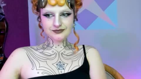 Snapshot of friskyflowers chatting on February 2026 02:07:02 AM cherry online show from February 2026 02:07:02 AM