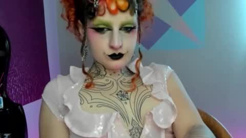 Snapshot of friskyflowers chatting on February 2026 11:36:02 PM cherry online show from February 2026 11:36:02 PM