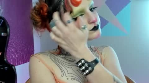 Snapshot of friskyflowers chatting on February 2026 08:18:02 PM cherry online show from February 2026 08:18:02 PM