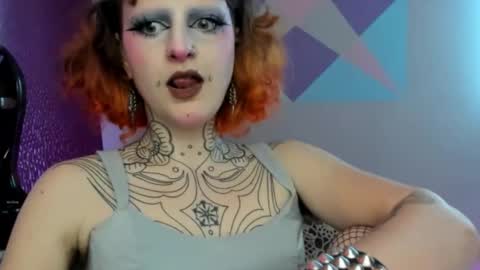 Snapshot of friskyflowers chatting on February 2026 11:47:02 PM cherry online show from February 2026 11:47:02 PM