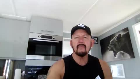 Snapshot of friskyneedsum chatting on March 2026 01:48:02 PM bob online show from March 2026 01:48:02 PM