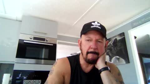 Snapshot of friskyneedsum chatting on March 2026 11:48:02 AM bob online show from March 2026 11:48:02 AM