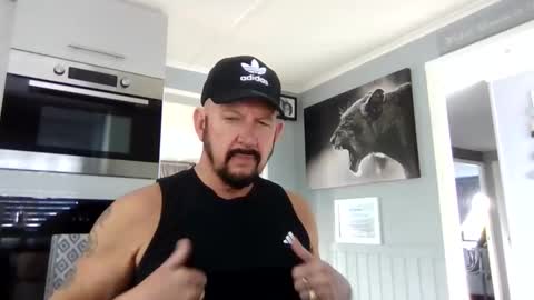 Snapshot of friskyneedsum chatting on March 2026 12:55:01 PM bob online show from March 2026 12:55:01 PM