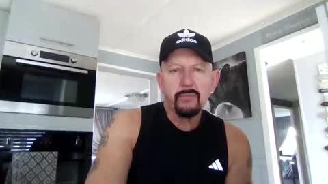 Snapshot of friskyneedsum chatting on March 2026 02:43:01 PM bob online show from March 2026 02:43:01 PM