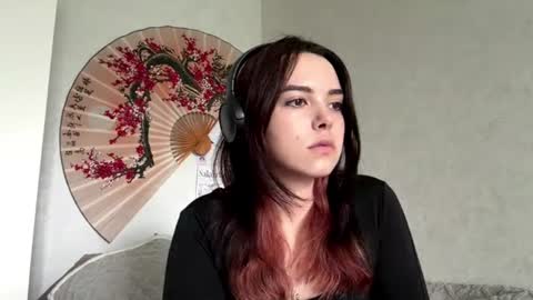 Emily online show from July 2026 08:18:01 AM