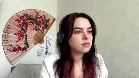 Emily online show from July 2026 08:18:01 AM