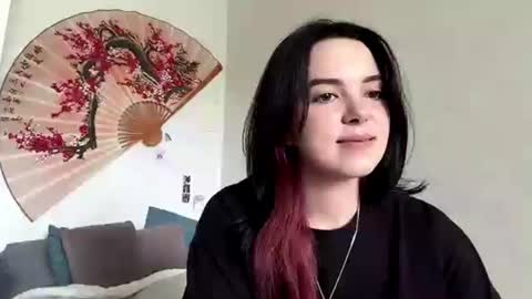 Emily online show from July 2026 01:13:02 PM