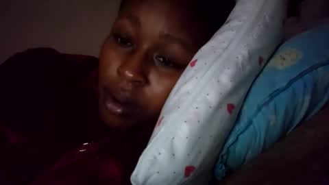 FROSTYTWINKLE online show from May 2026 12:17:02 AM