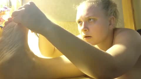 Snapshot of frumcake chatting on May 2026 03:07:01 PM FrumCake online show from May 2026 03:07:01 PM