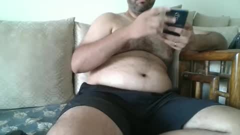 Snapshot of fruti_loops chatting on April 2026 05:19:01 AM fruti loops Bull online show from April 2026 05:19:01 AM