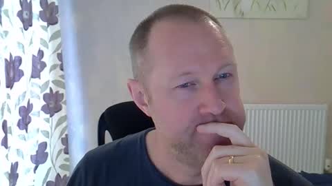 Fuck Buddy UK online show from April 2026 07:06:02 AM
