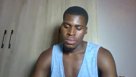 Snapshot of fuck_buoy chatting on December 2025 08:04:01 PM Prince online show from December 2025 08:04:01 PM