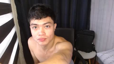 Snapshot of fuck_by_zack chatting on February 2025 01:00:01 AM Zack online show from February 2025 01:00:01 AM