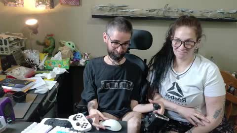 fuck_i_dunno online show from May 2026 09:08:02 PM