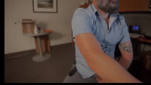 Snapshot of fuckadilf chatting on January 2025 09:19:02 PM fuckadilf online show from January 2025 09:19:02 PM