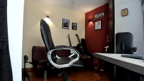 SERGIO THE SEX LAWYER online show from May 2026 03:56:01 AM