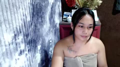 Snapshot of fucking_crystal chatting on May 2026 03:58:02 AM ITS ME CRYSTAL online show from May 2026 03:58:02 AM