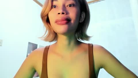 fuckingsexy143 online show from May 2026 02:17:01 AM
