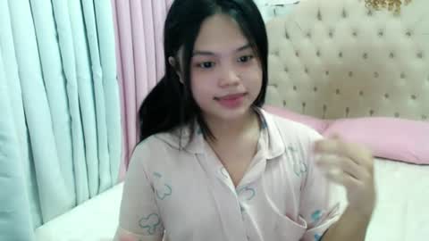 Snapshot of fuckme4everx chatting on June 2026 02:45:01 AM Bunny online show from June 2026 02:45:01 AM