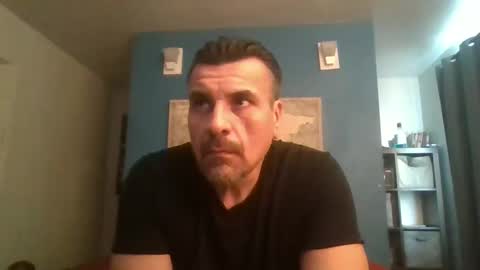 fuego1ento22 online show from December 2024 10:11:01 PM