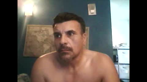 fuego1ento22 online show from September 2025 11:26:01 PM