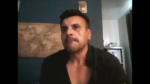 fuego1ento22 online show from November 2025 10:56:02 PM